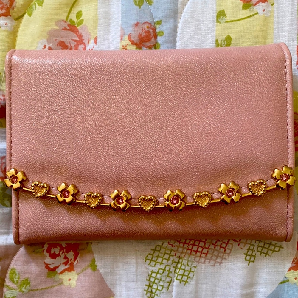 NWT Claire’s shimmer pink, rhinestone ❤️ 🌸 wallet